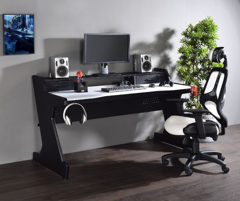 Bigga - Gaming Table - Black & White Finish