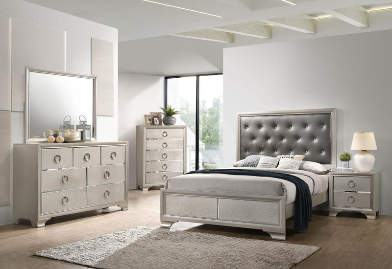 Salford - 7-Drawer Dresser With Mirror - Metallic Sterling